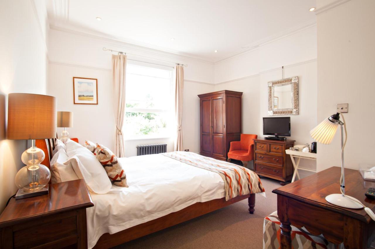 Deluxe Doppelzimmer mit Gartenblick